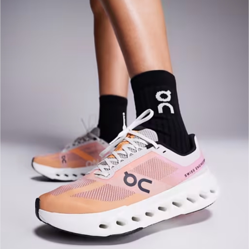 Size 5 - New Women's ON CLOUDSURFER NEXT Tangerine/Ivory